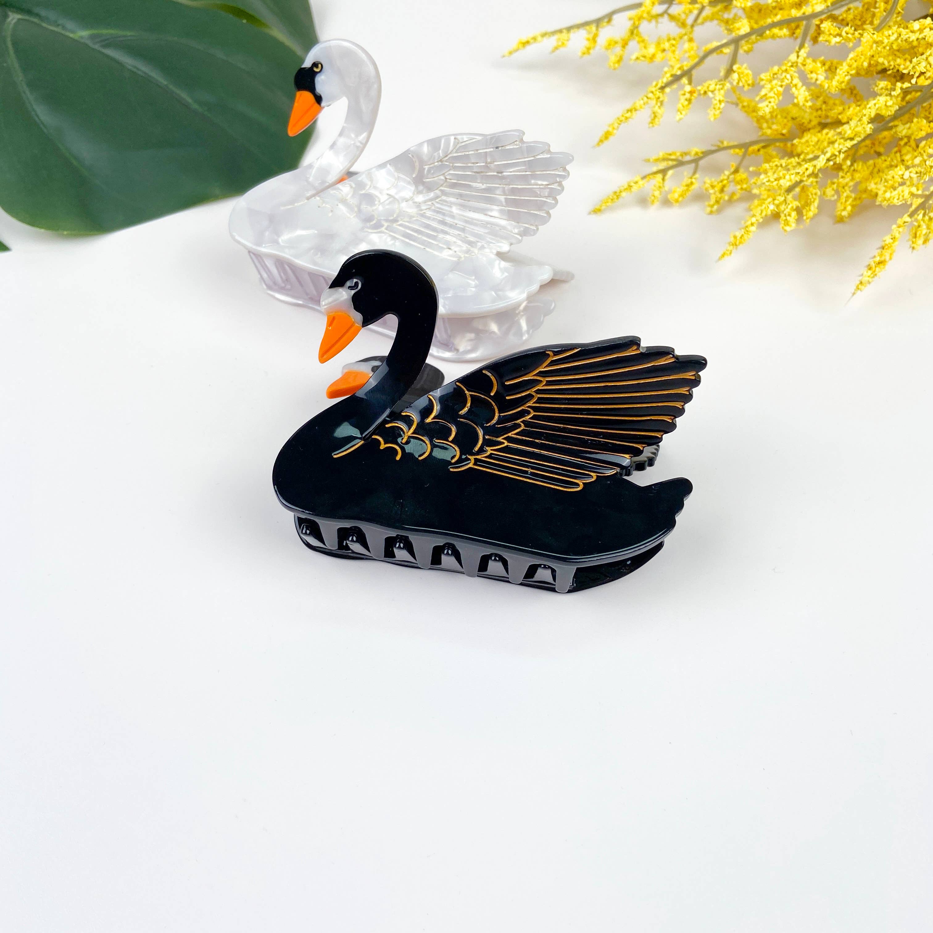 Acetate black and white swan hair claw clip