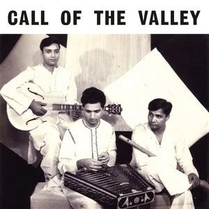 Brij Bhushan Kabra / Shivkumar Sharma / Hariprasad Chaurasia - Call of the Valley LP
