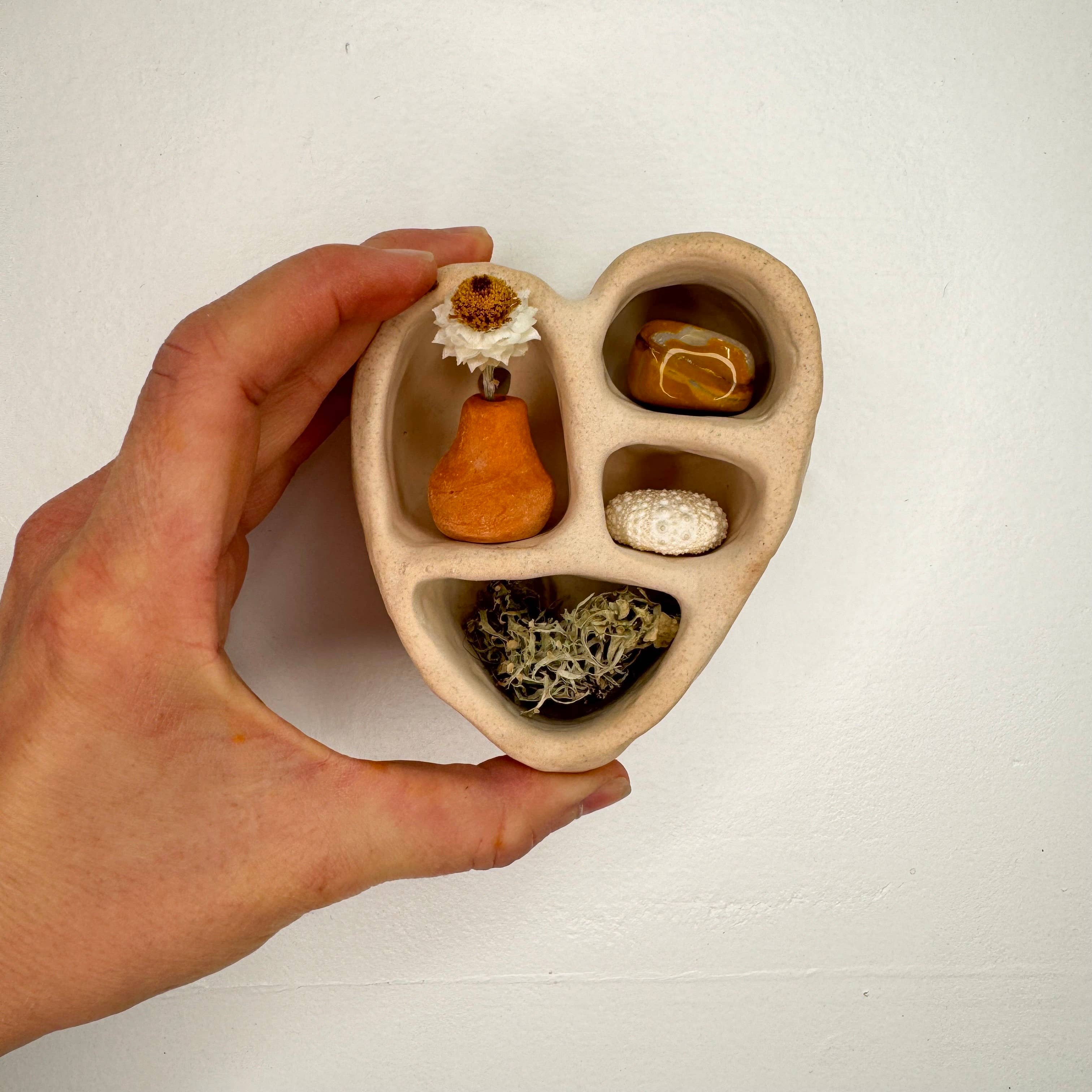 Mini Cement Heart of Inspiration - Sand