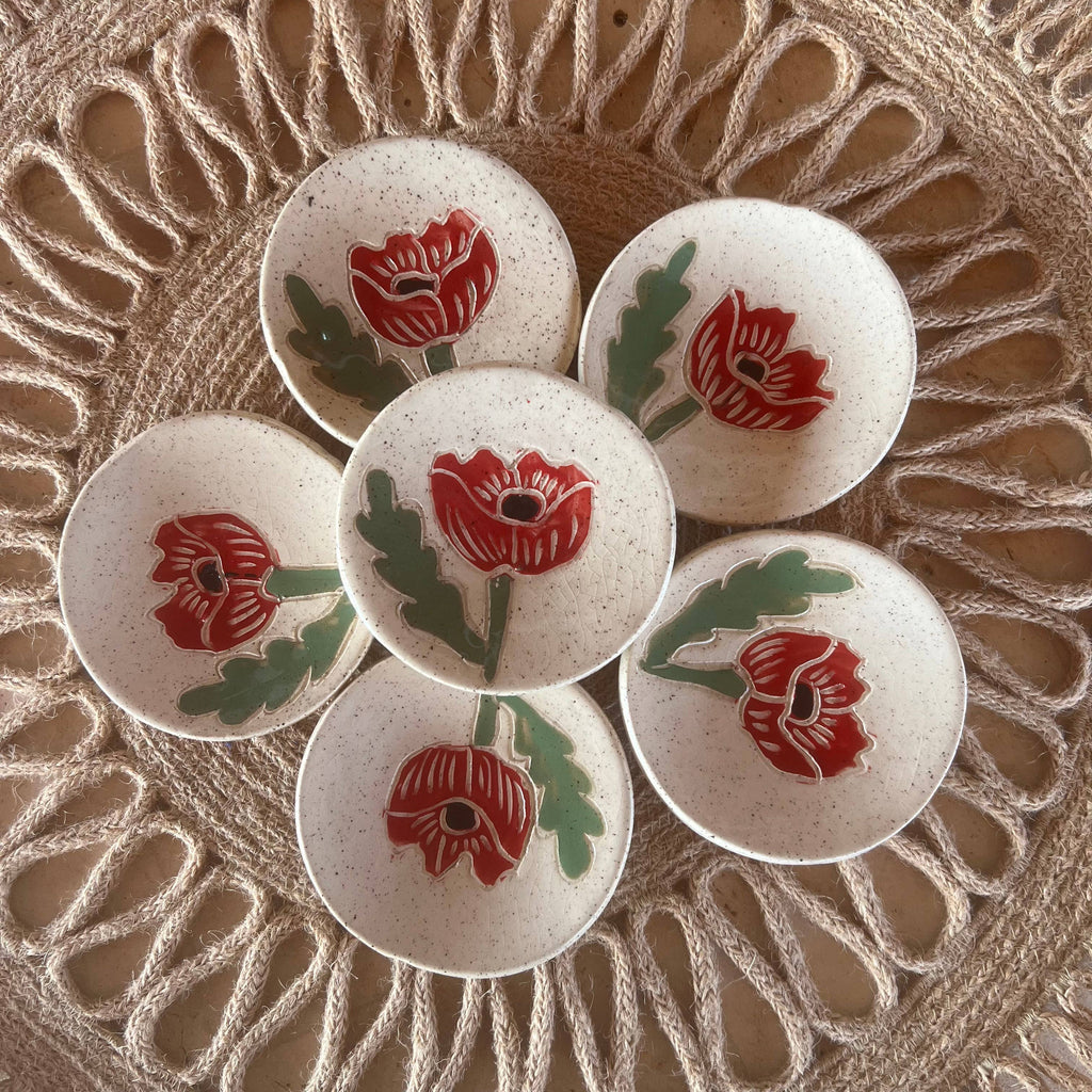 Red Poppy Sgraffito Tea Rest - 3" dish